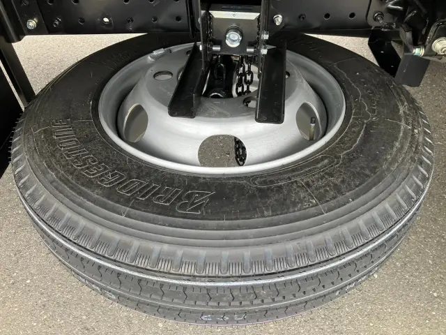 三菱 キャンター 2PG-FEB80の写真28