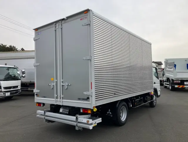 三菱 キャンター 2RG-FEB50の写真5