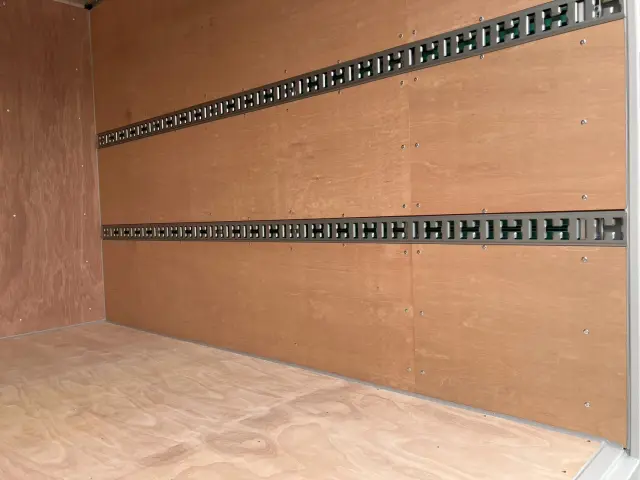 三菱 キャンター 2RG-FBA20(2WD)の写真15