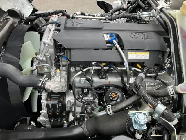 三菱 キャンター 2RG-FBA20(2WD)の写真24