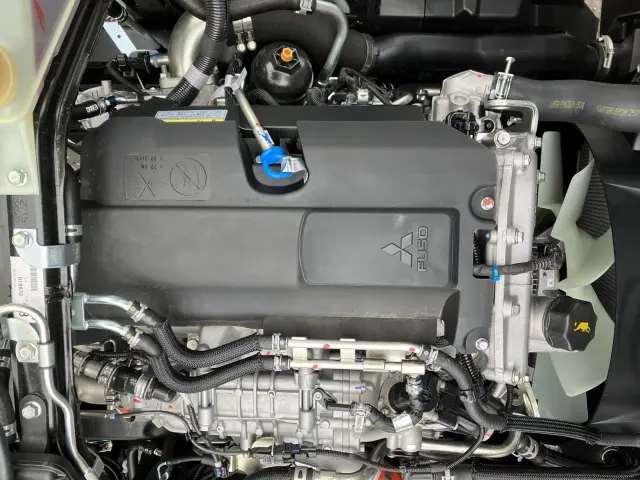 三菱 キャンター 2RG-FBA20(2WD)の写真25