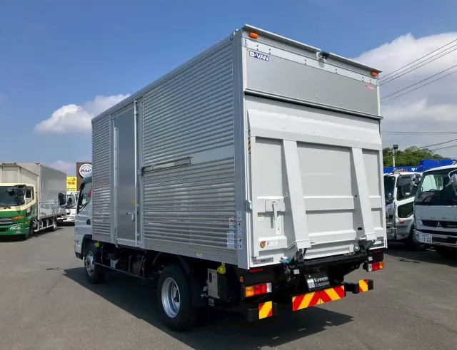 三菱 キャンター 2PG-FEB80(2WD)の写真14