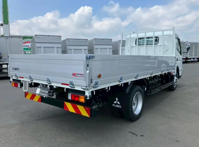 三菱 キャンター 2PG-FEBS0の写真5