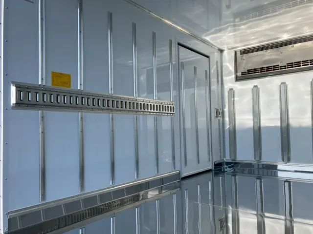 三菱 キャンター 2RG-FBAV0の写真7