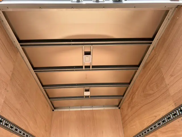 三菱 キャンター 2RG-FBA20の写真11