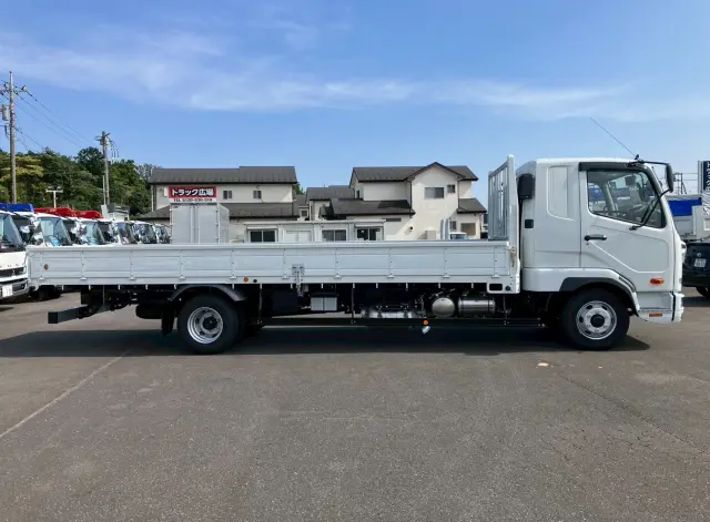 三菱 ファイター 2KG-FK62Fの写真4