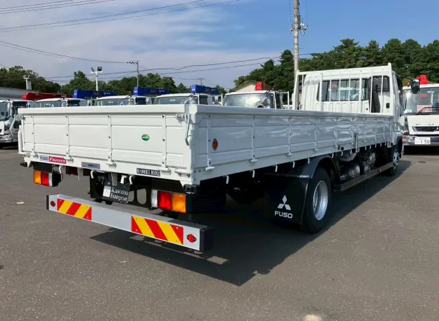 三菱 ファイター 2KG-FK62Fの写真5