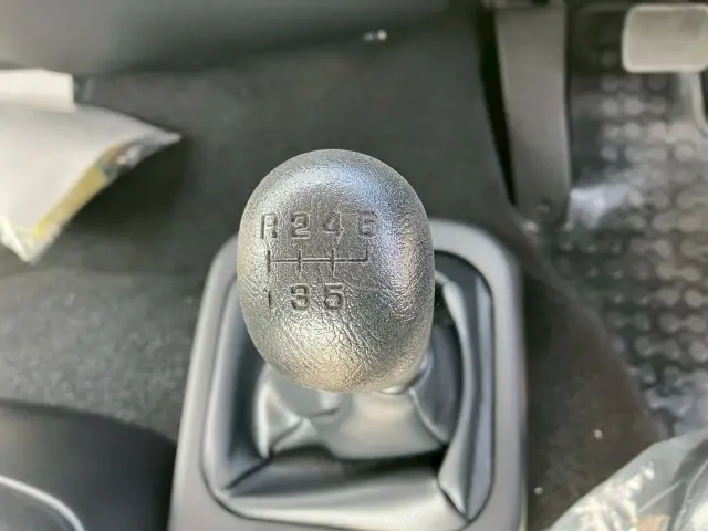 三菱 ファイター 2KG-FK62Fの写真32