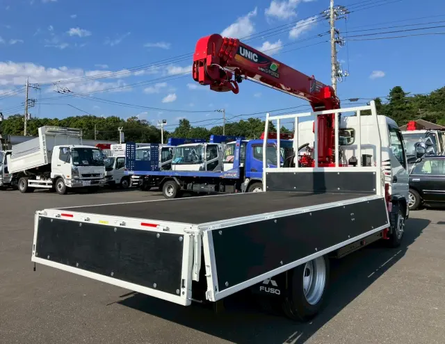 三菱 キャンター 2RG-FEA80(2WD)の写真10