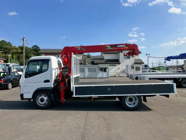 三菱 キャンター 2RG-FEA80(2WD)の写真16