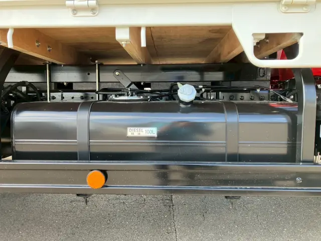 三菱 キャンター 2RG-FEA80(2WD)の写真24