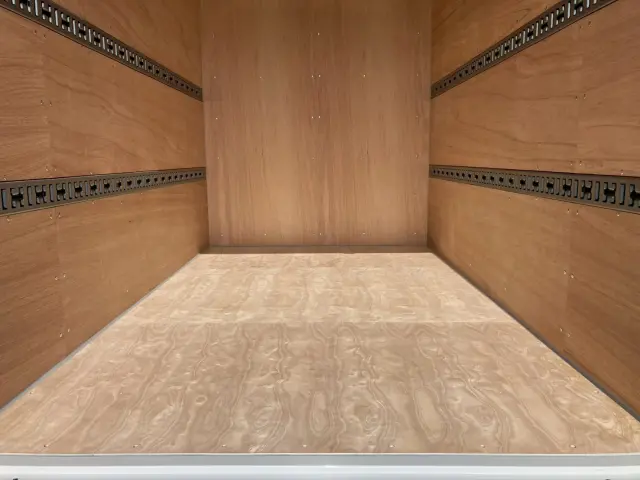 三菱 キャンター 2RG-FBA20(2WD)の写真12