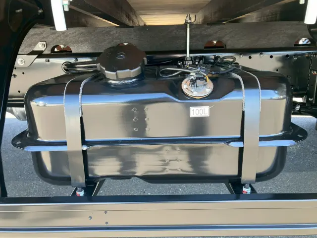 三菱 ファイター 2KG-FK62F(2WD)の写真15