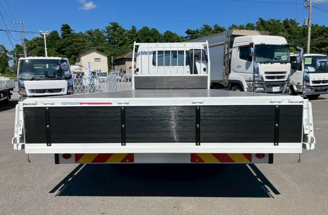 三菱 ファイター 2KG-FK62F(2WD)の写真9