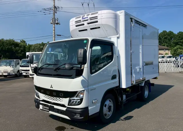 三菱 キャンター 2RG-FBAV0(2WD)の写真1