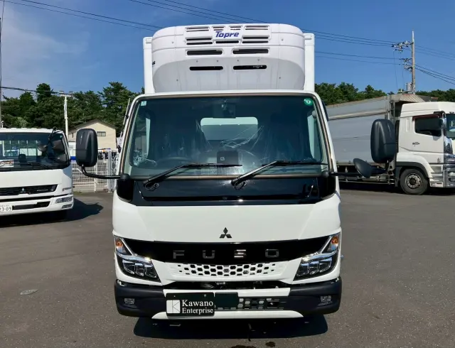 三菱 キャンター 2RG-FBAV0(2WD)の写真2