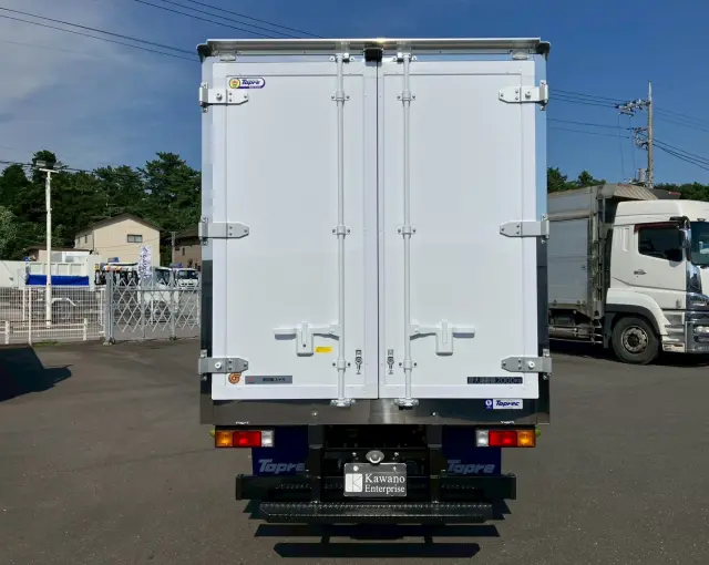 三菱 キャンター 2RG-FBAV0(2WD)の写真8