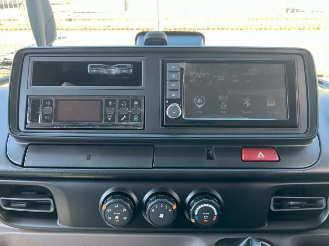 三菱 キャンター 2RG-FBAV0(2WD)の写真31