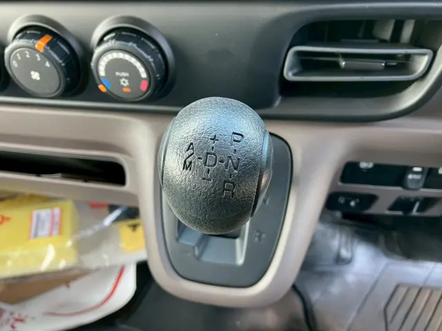 三菱 キャンター 2RG-FBAV0(2WD)の写真36