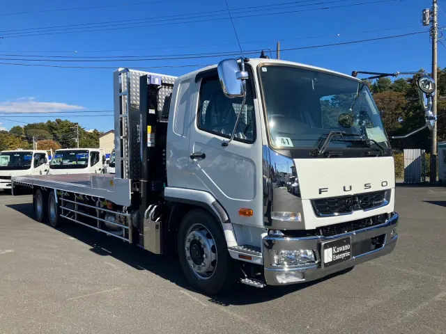 三菱 ファイター 2DG-FQ62F(6x4)の写真4