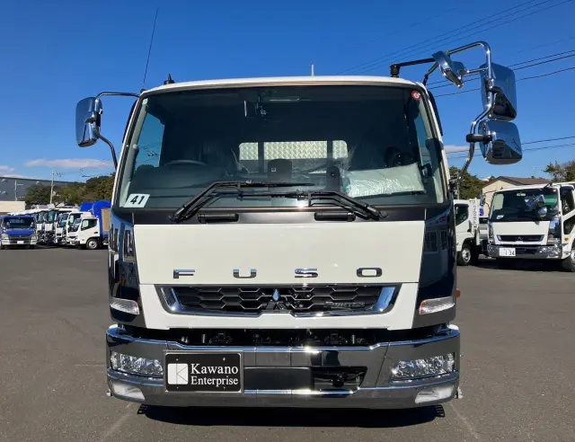 三菱 ファイター 2DG-FQ62F(6x2)の写真3