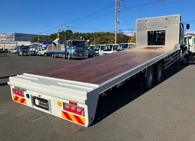 三菱 ファイター 2DG-FQ62F(6x2)の写真10