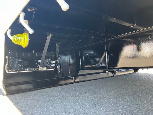 三菱 ファイター 2DG-FQ62F(6x2)の写真23