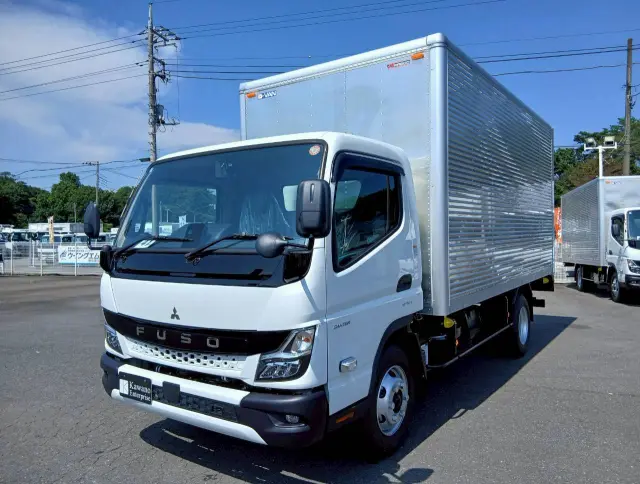 三菱 キャンター 2PG-FRB80(2WD)の写真1