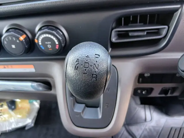 三菱 キャンター 2PG-FRB80(2WD)の写真39