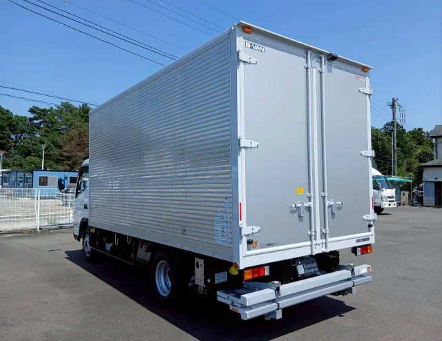 三菱 キャンター 2RG-FEB50(2WD)の写真14
