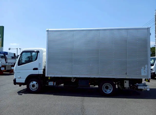 三菱 キャンター 2RG-FEB50(2WD)の写真18