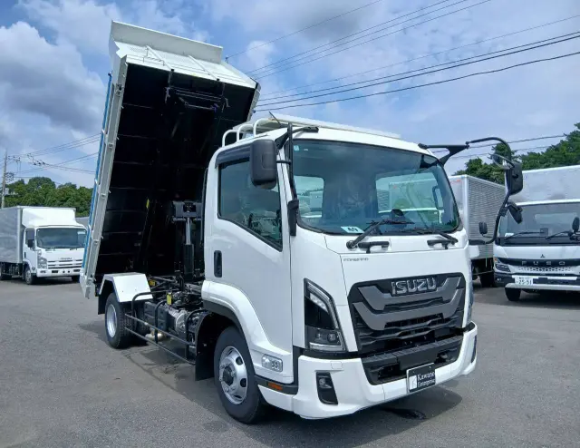 いすゞ フォワード 2RG-FRR90S4(2WD)の写真6
