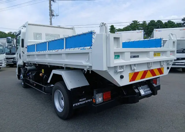 いすゞ フォワード 2RG-FRR90S4(2WD)の写真18