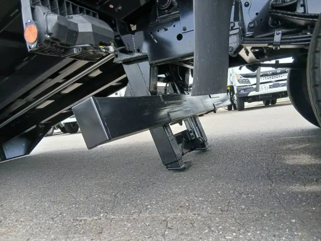 いすゞ フォワード 2RG-FRR90S4(2WD)の写真27