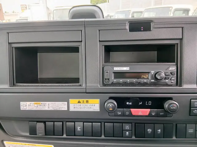いすゞ フォワード 2RG-FRR90S4(2WD)の写真46