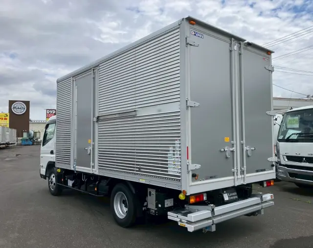 三菱 キャンター 2RG-FBA20(2WD)の写真14