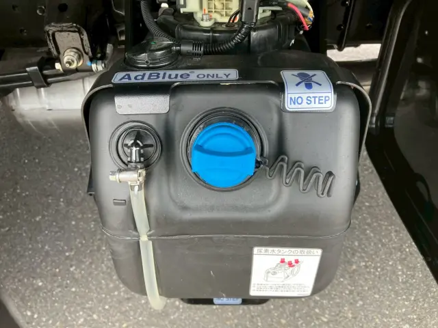 三菱 キャンター 2RG-FBA20(2WD)の写真26