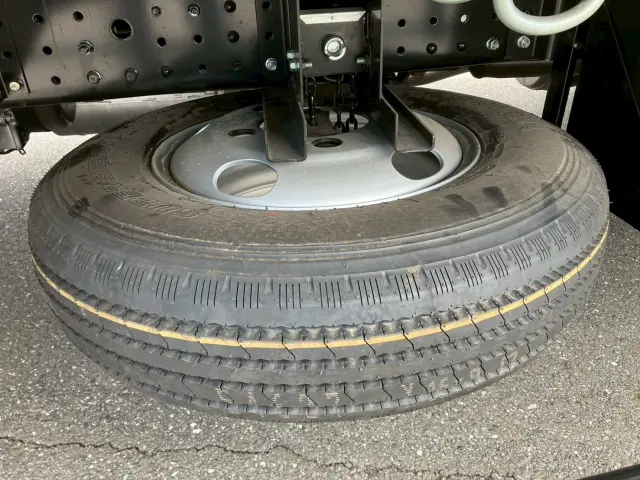 三菱 キャンター 2RG-FBA20(2WD)の写真27