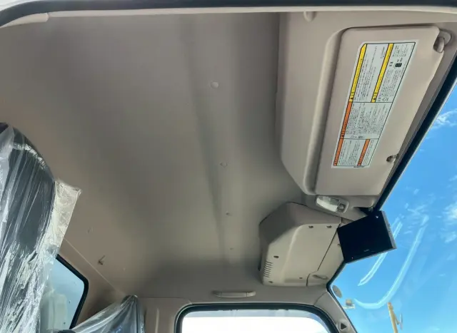 三菱 キャンター 2RG-FBA20(2WD)の写真32