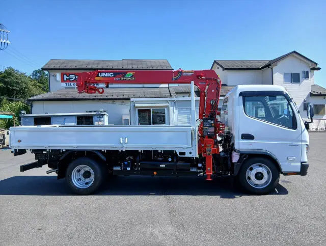 三菱 キャンター 2RG-FEA80(2WD)の写真6