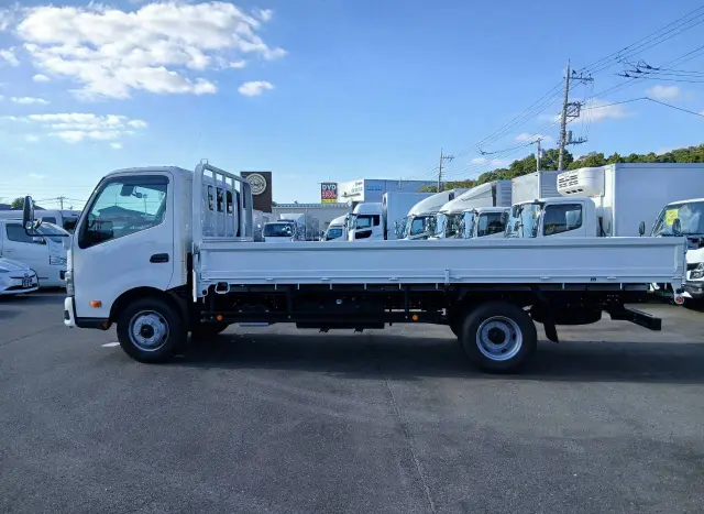 日野 デュトロ 2WG-XZU721M(2WD)の写真13