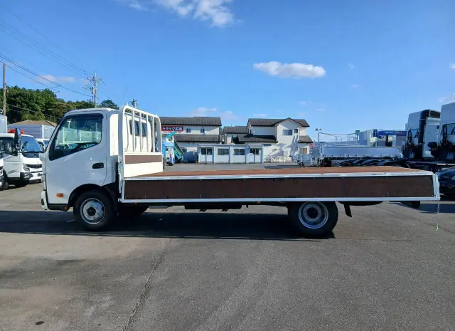 日野 デュトロ 2WG-XZU721M(2WD)の写真14