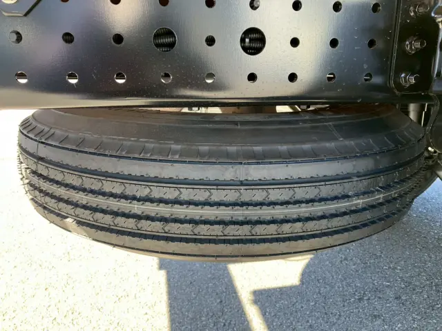 三菱 キャンター 2PG-FEB90(2WD)の写真26