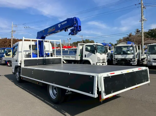 三菱 キャンター 2PG-FEB80(2WD)の写真15