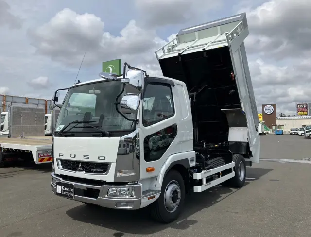 三菱 ファイター 2KG-FK62FZ(2WD)の写真1