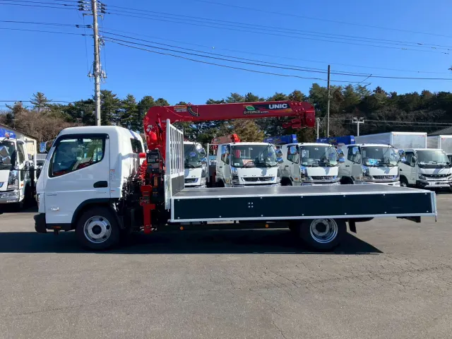 三菱 キャンター 2PG-FEB90(2WD)の写真17