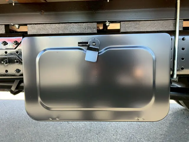 三菱 キャンター 2PG-FEB90(2WD)の写真26