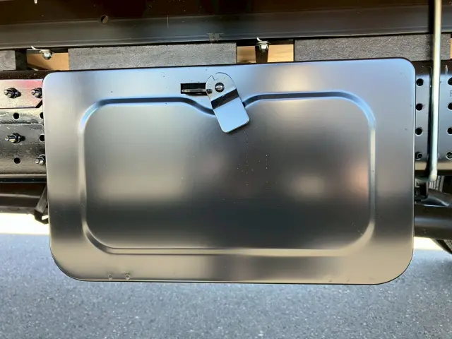 三菱 キャンター 2PG-FEB80(2WD)の写真24