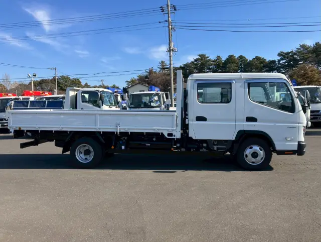 三菱 キャンター 2RG-FEB50(2WD)の写真4