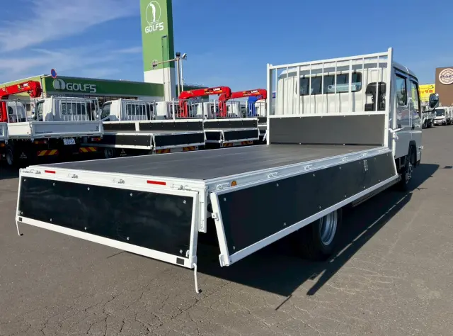 三菱 キャンター 2RG-FEB50(2WD)の写真7